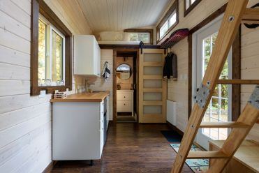 Building a Tiny House With No Experience